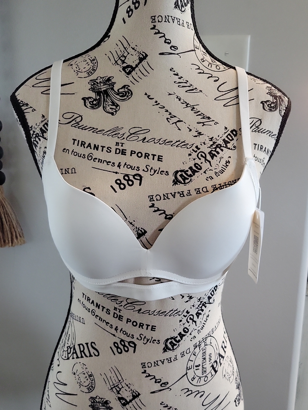 Cherries Women’s White T-Shirt Bra - Seamless Support